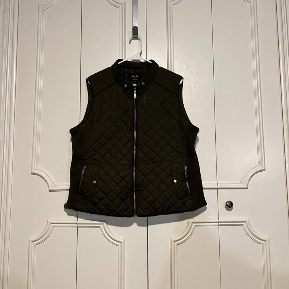 Deep Olive Active Vest